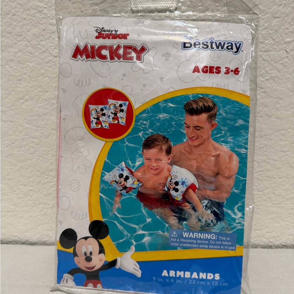 disney junior mickey mouse floaties armbands ages 3-6,‎ swimming
